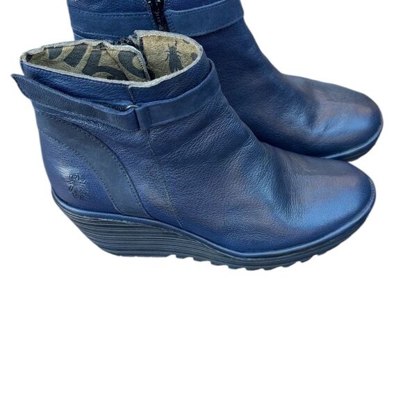 Fly LondonBlue Leather Ankle Boots. Size 10 - Picture 6 of 10